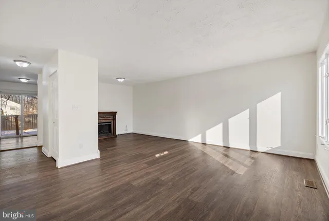 $2,750 | 7662 Sherlock Court, Pasadena, MD 21122