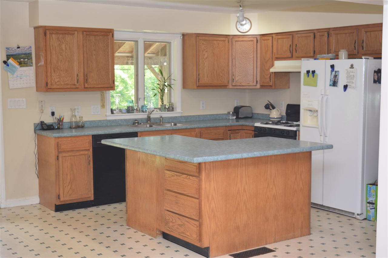 126 Miller Pond Road Strafford, VT 05075 - Photo 12 of 40