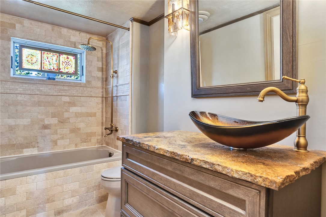 1125 Point Judith Road, Unit E6 Narragansett, RI 02882 - Photo 12 of 26 Gallery Image 12