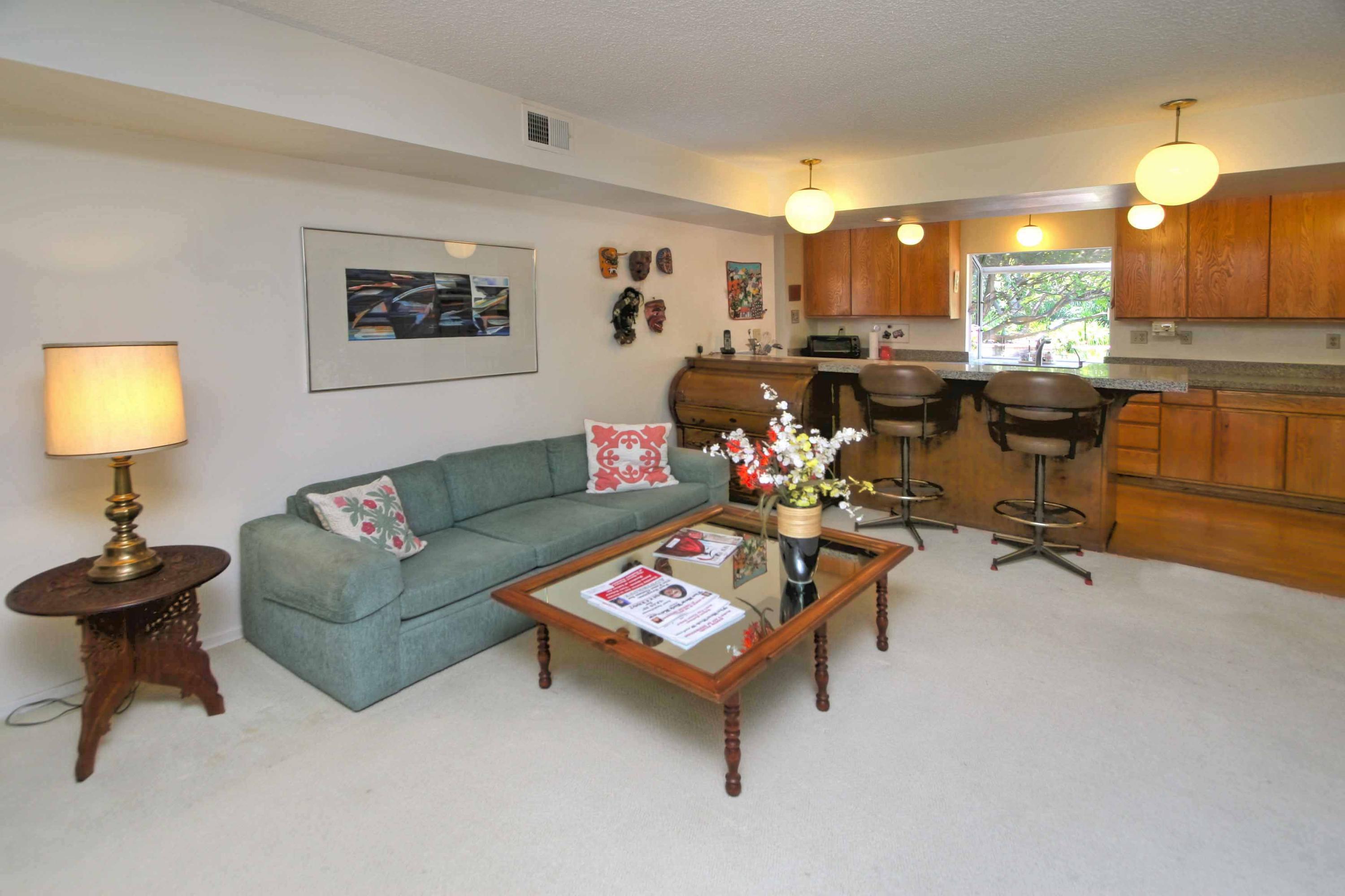 3739 Foothill Road Santa Barbara, CA 93105 - Photo 11 of 20 8130_FamRoom72dpiRESZ