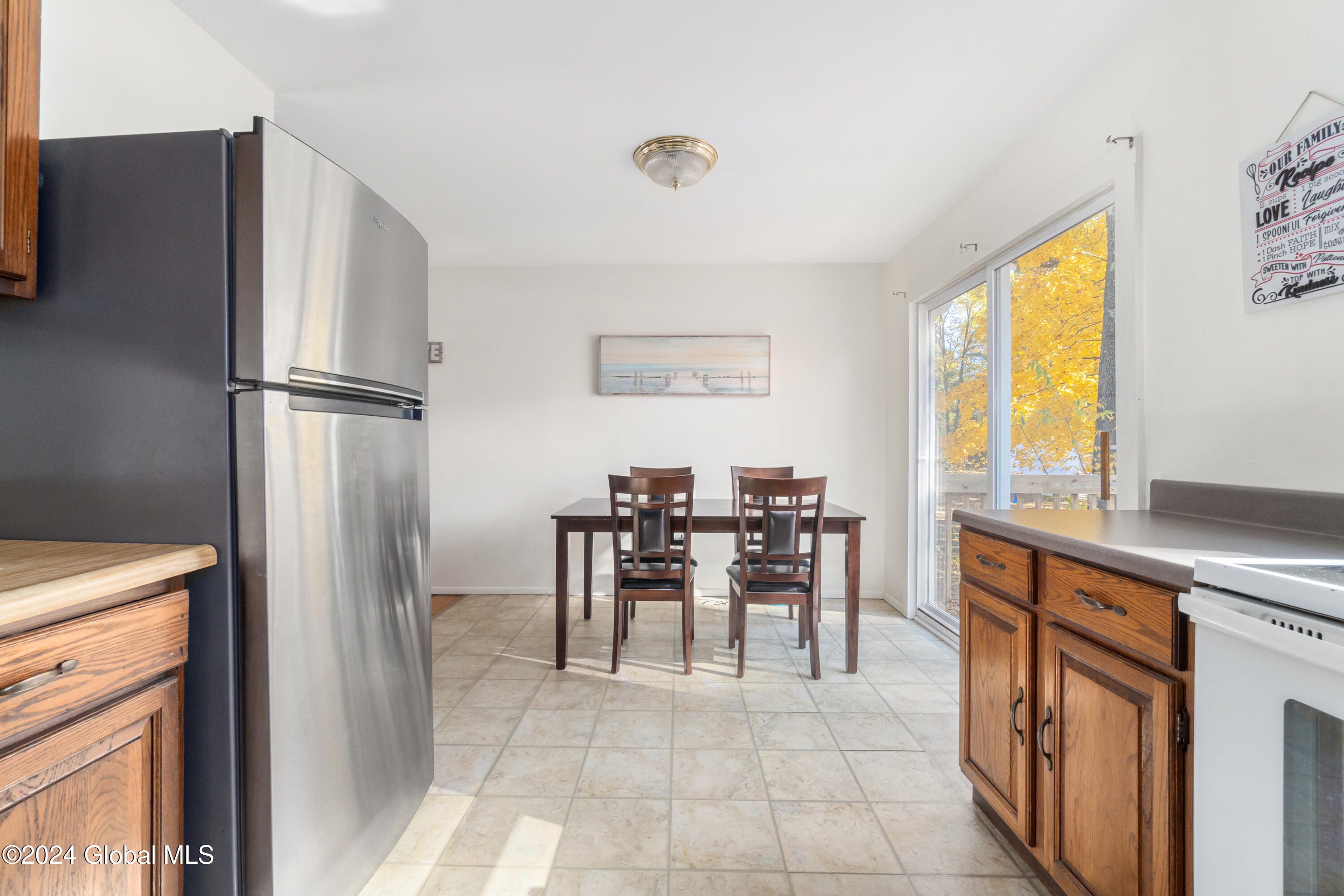 6 Surrey Lane Milton, NY 12020 - Photo 11 of 31 26-DSC00933