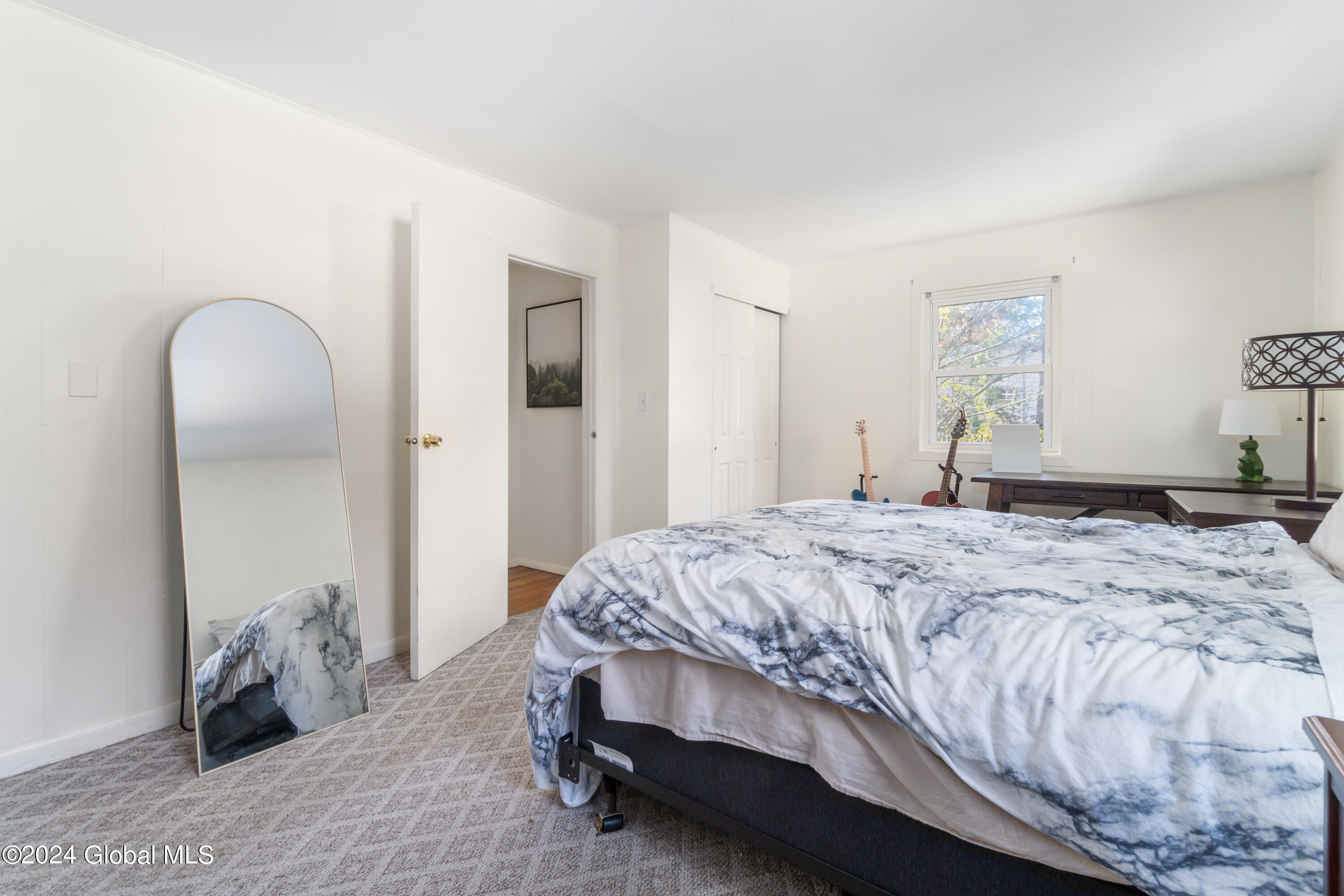 6 Surrey Lane Milton, NY 12020 - Photo 15 of 31 33-DSC00947