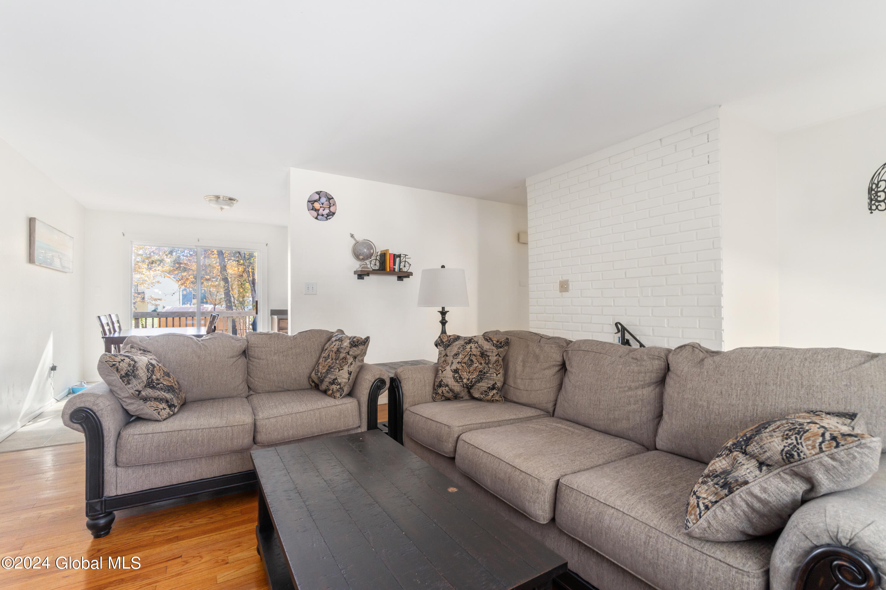 6 Surrey Lane Milton, NY 12020 - Photo 6 of 31 20-DSC00921