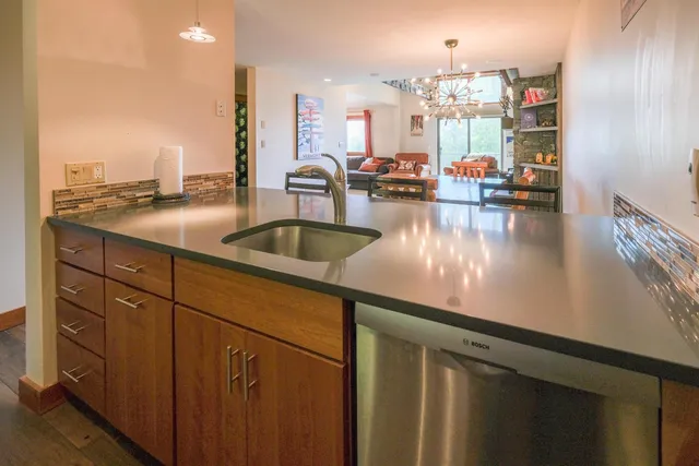 $925,000 | 168 Okemo Trailside Extension, Unit 21B, Ludlow, VT 05149