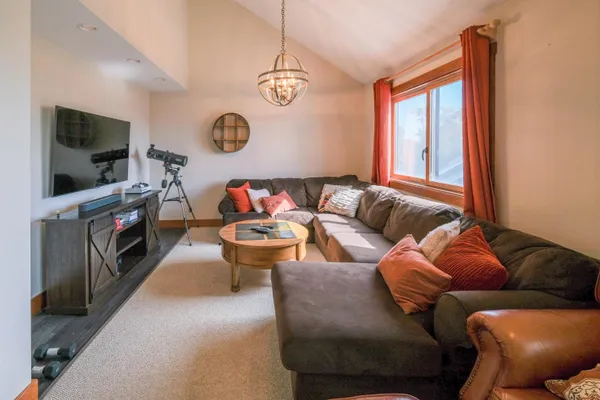 $900,000 | 168 Okemo Trailside Extension, Unit 21B, Ludlow, VT 05149