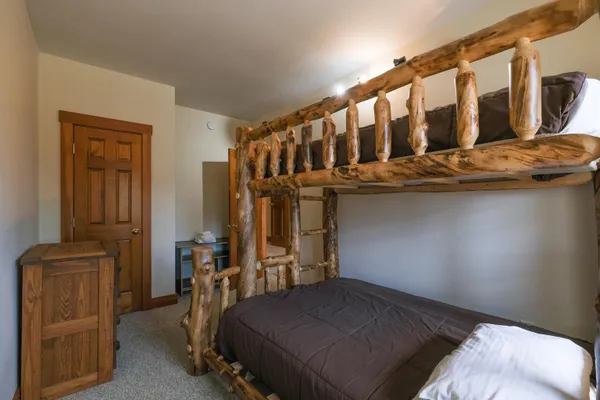 $900,000 | 168 Okemo Trailside Extension, Unit 21B, Ludlow, VT 05149