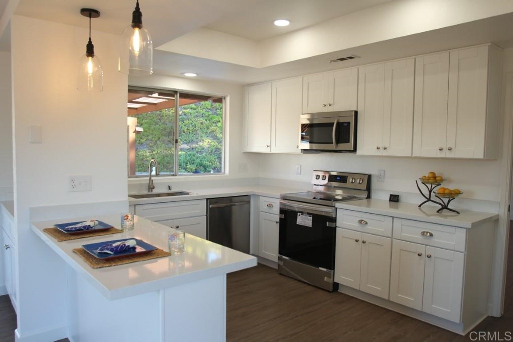 31185 Old River Road Bonsall, CA 92003 - Photo 16 of 50