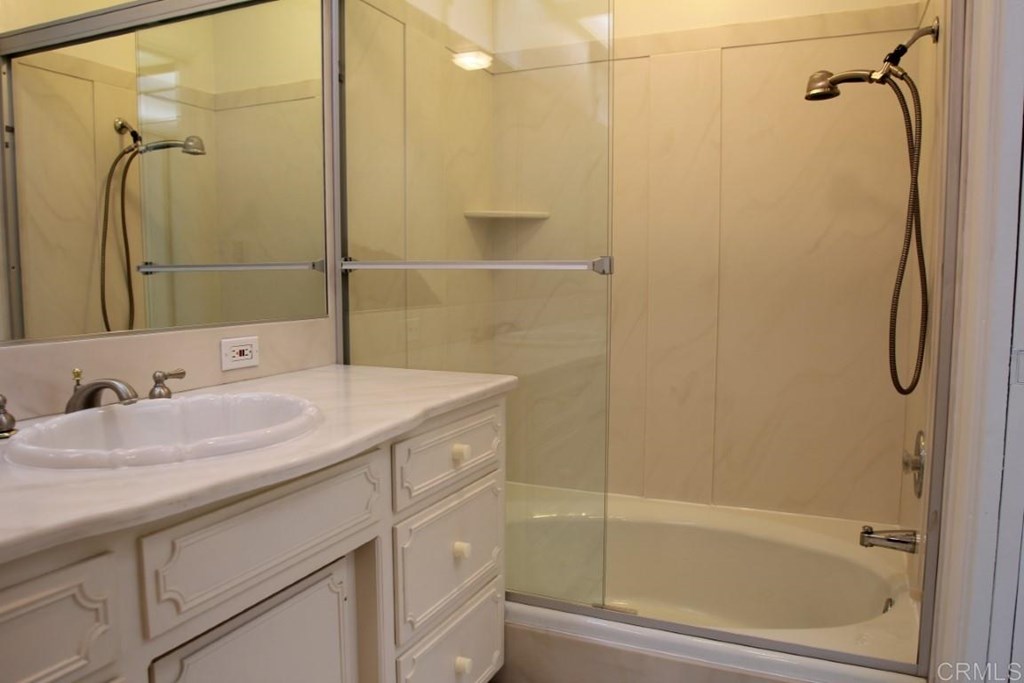 31185 Old River Road Bonsall, CA 92003 - Photo 36 of 50