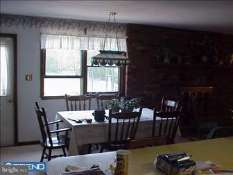 1246 West Bridge Street Spring City, PA 19475 - Photo 4 of 6