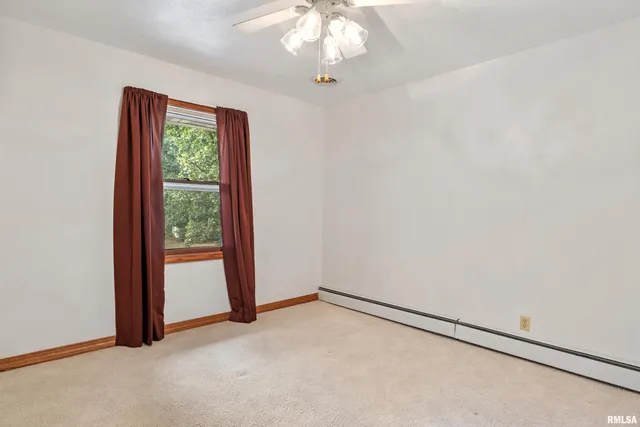 $259,900 | 114 South Blair Street, Virden, IL 62690