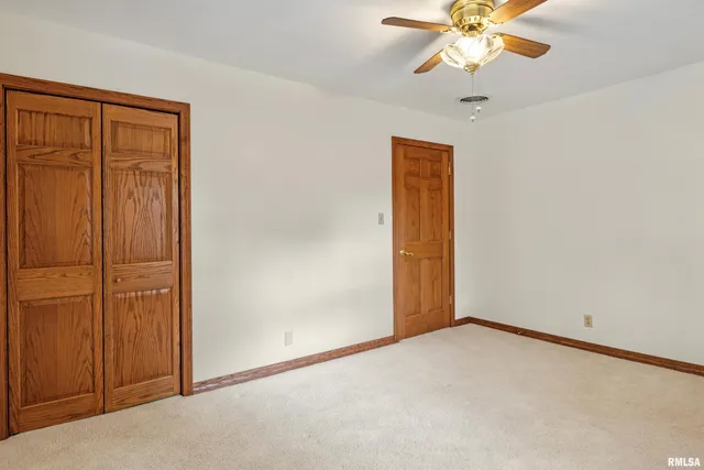 $259,900 | 114 South Blair Street, Virden, IL 62690