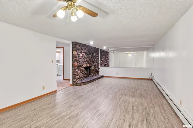 $259,900 | 114 South Blair Street, Virden, IL 62690