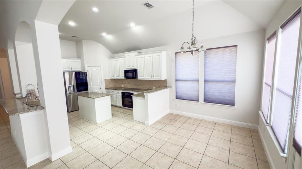 2610 Meadow Ridge Drive Prosper, TX 75078 - Photo 9 of 25