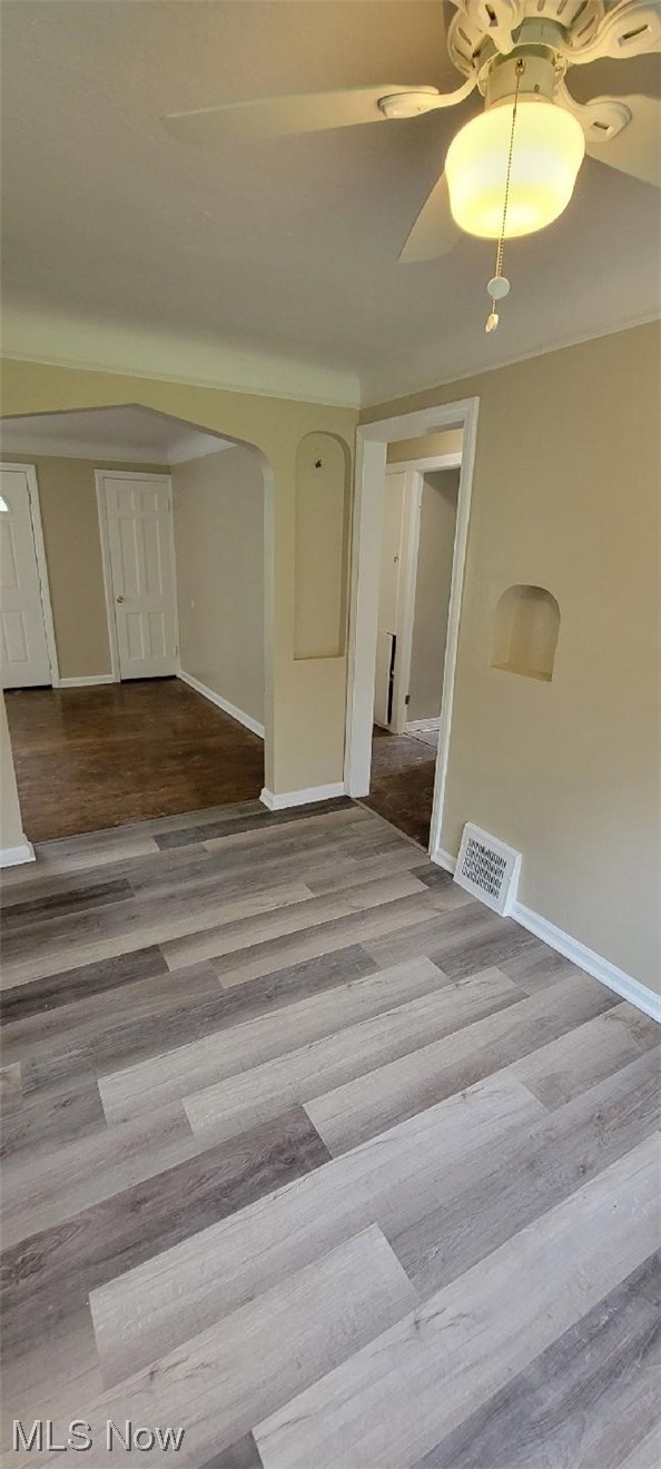 2191 Green Road Cleveland, OH 44121 - Photo 8 of 29