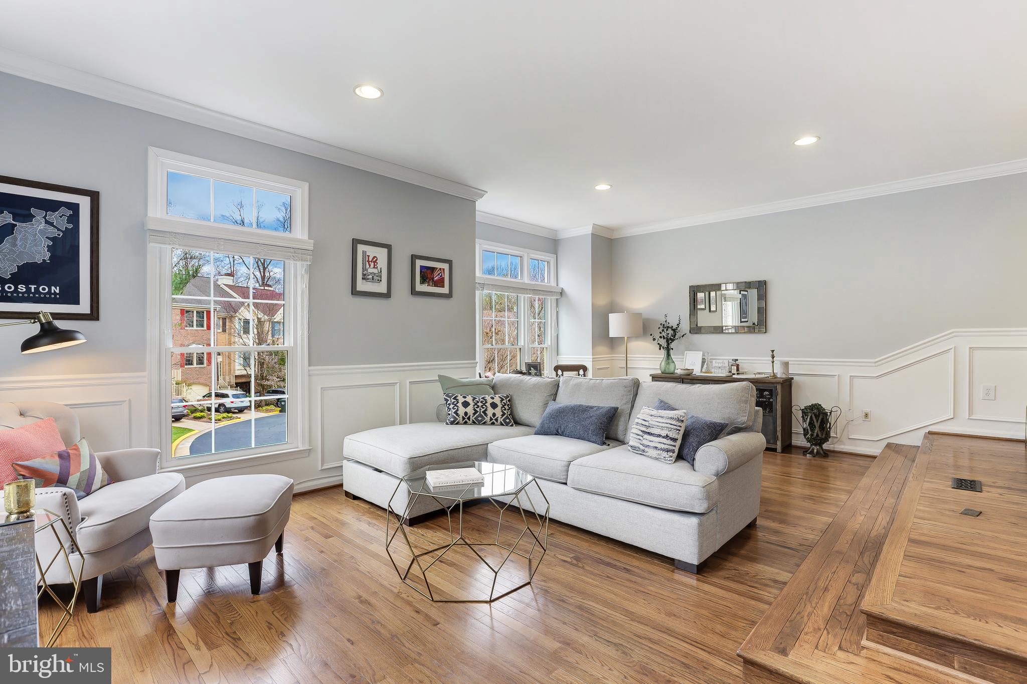 1369 Heritage Oak Way Reston, VA 20194 - Photo 15 of 48