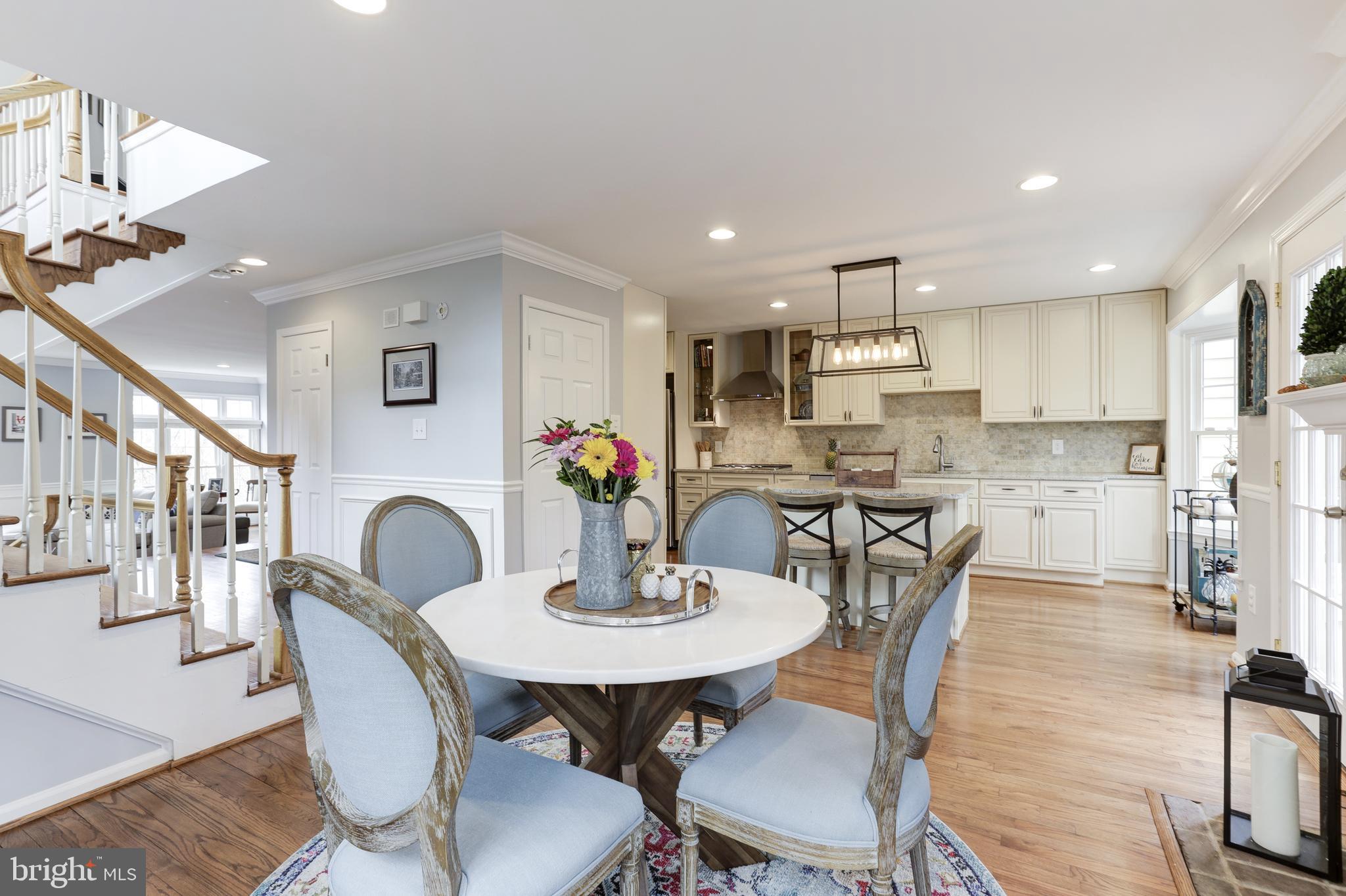 1369 Heritage Oak Way Reston, VA 20194 - Photo 19 of 48