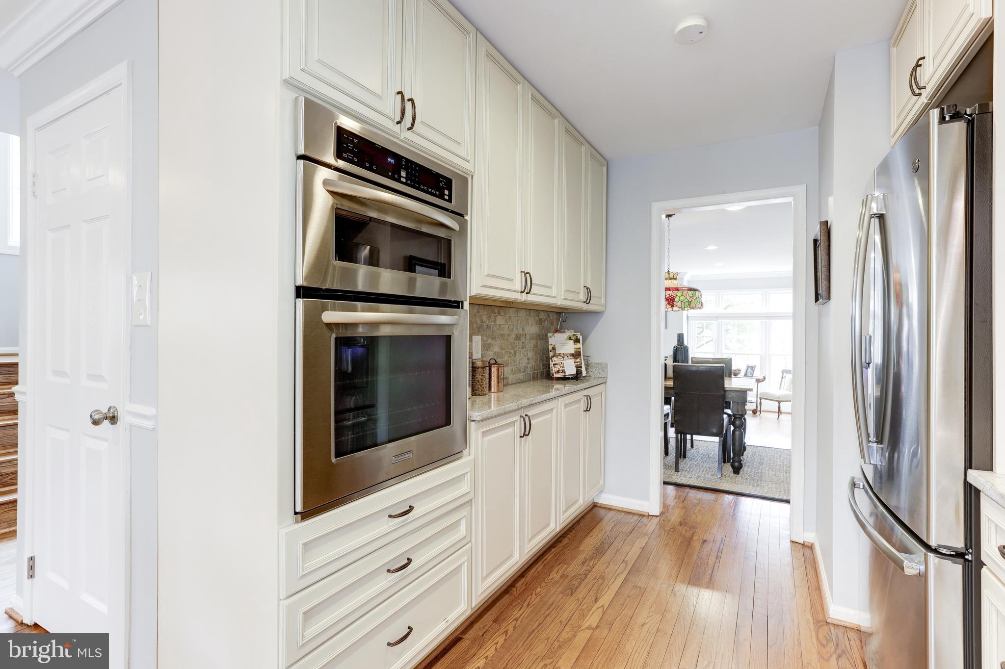1369 Heritage Oak Way Reston, VA 20194 - Photo 24 of 48