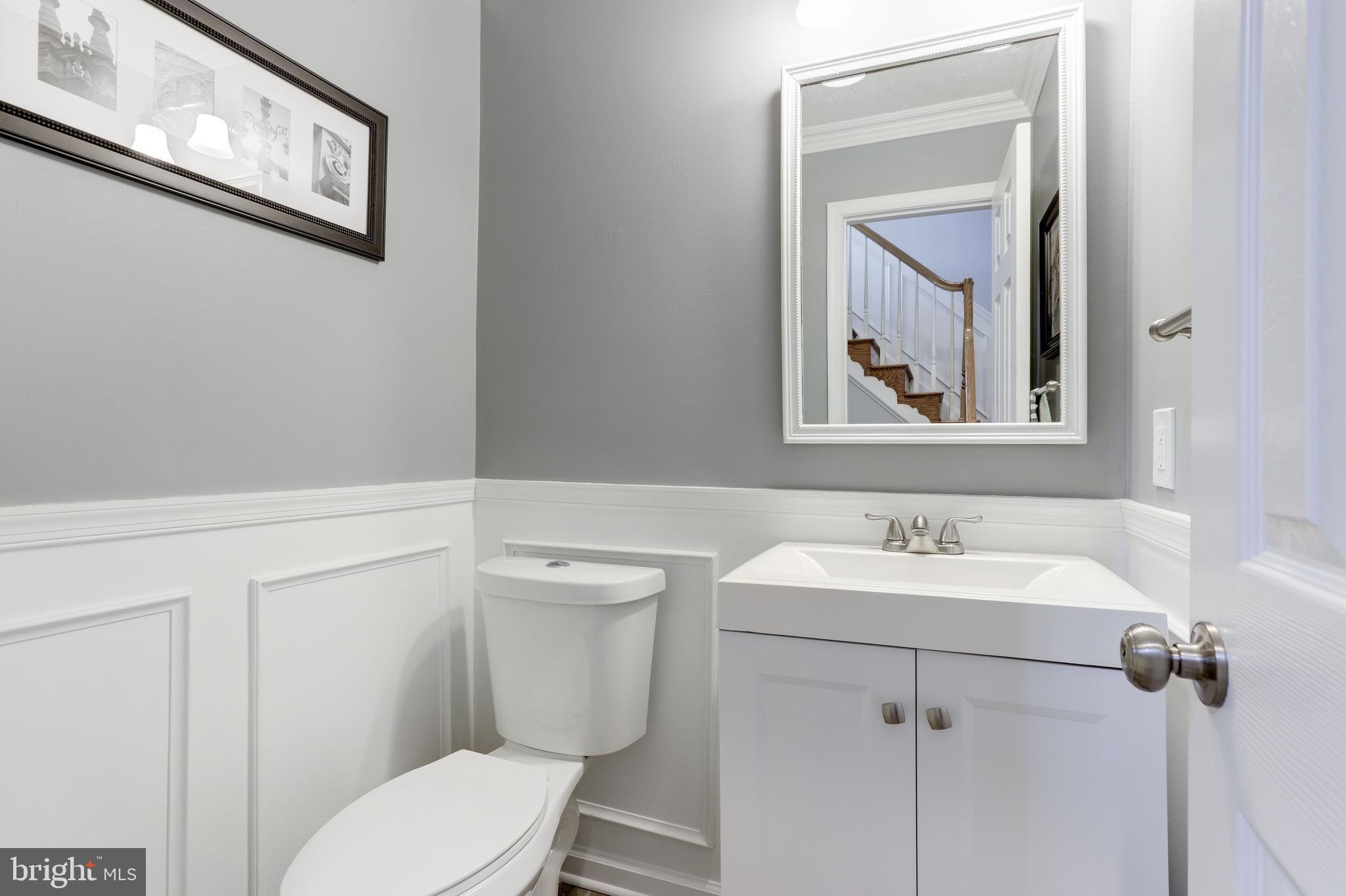 1369 Heritage Oak Way Reston, VA 20194 - Photo 26 of 48