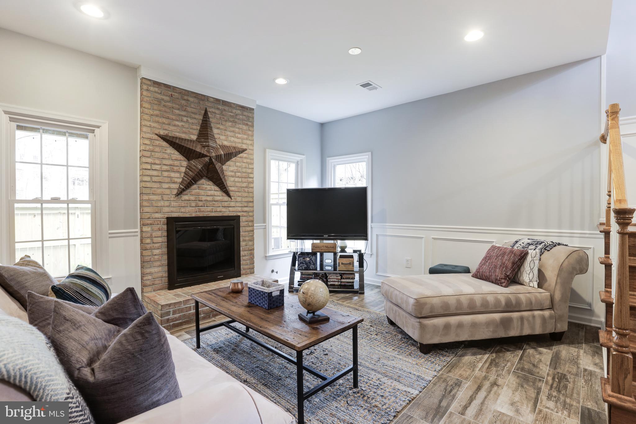 1369 Heritage Oak Way Reston, VA 20194 - Photo 39 of 48