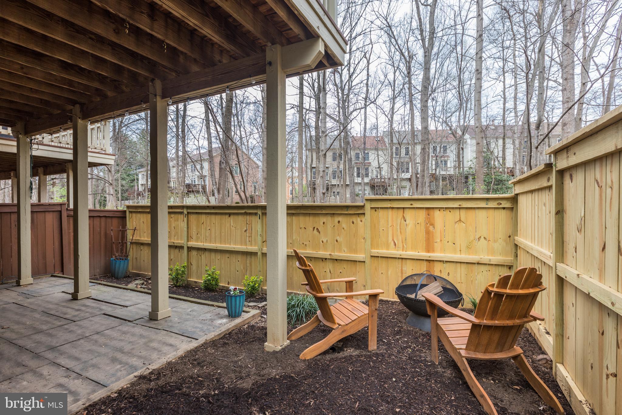 1369 Heritage Oak Way Reston, VA 20194 - Photo 47 of 48