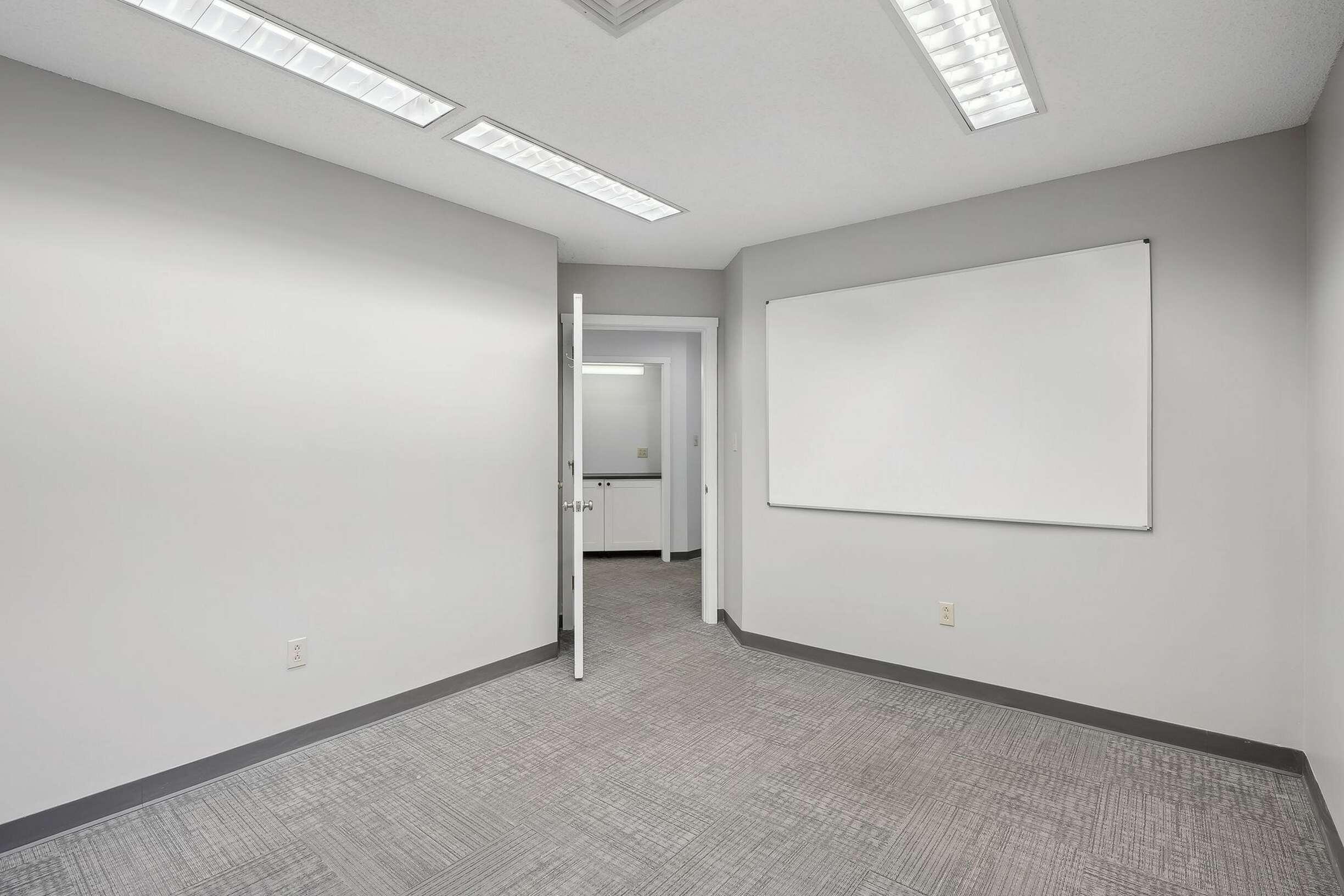 1662 Post Road, Unit B3 Wells, ME 04090 - Photo 23 of 30 24sir