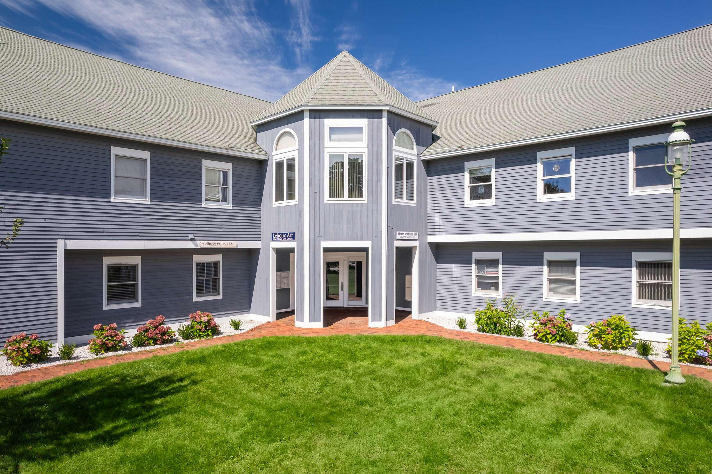 1662 Post Road, Unit B3 Wells, ME 04090 - Photo 8 of 30 08sir