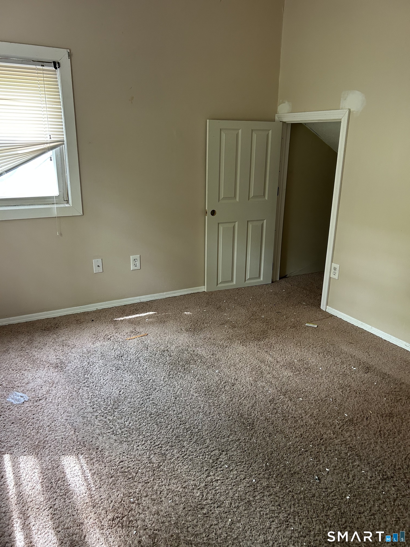 231 Patterson Street Torrington, CT 06790 - Photo 5 of 20