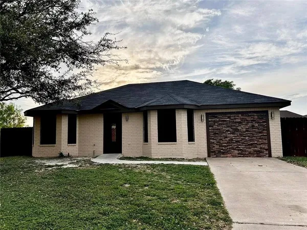$1,580 | 317 Whitewing Drive, La Joya, TX 78560