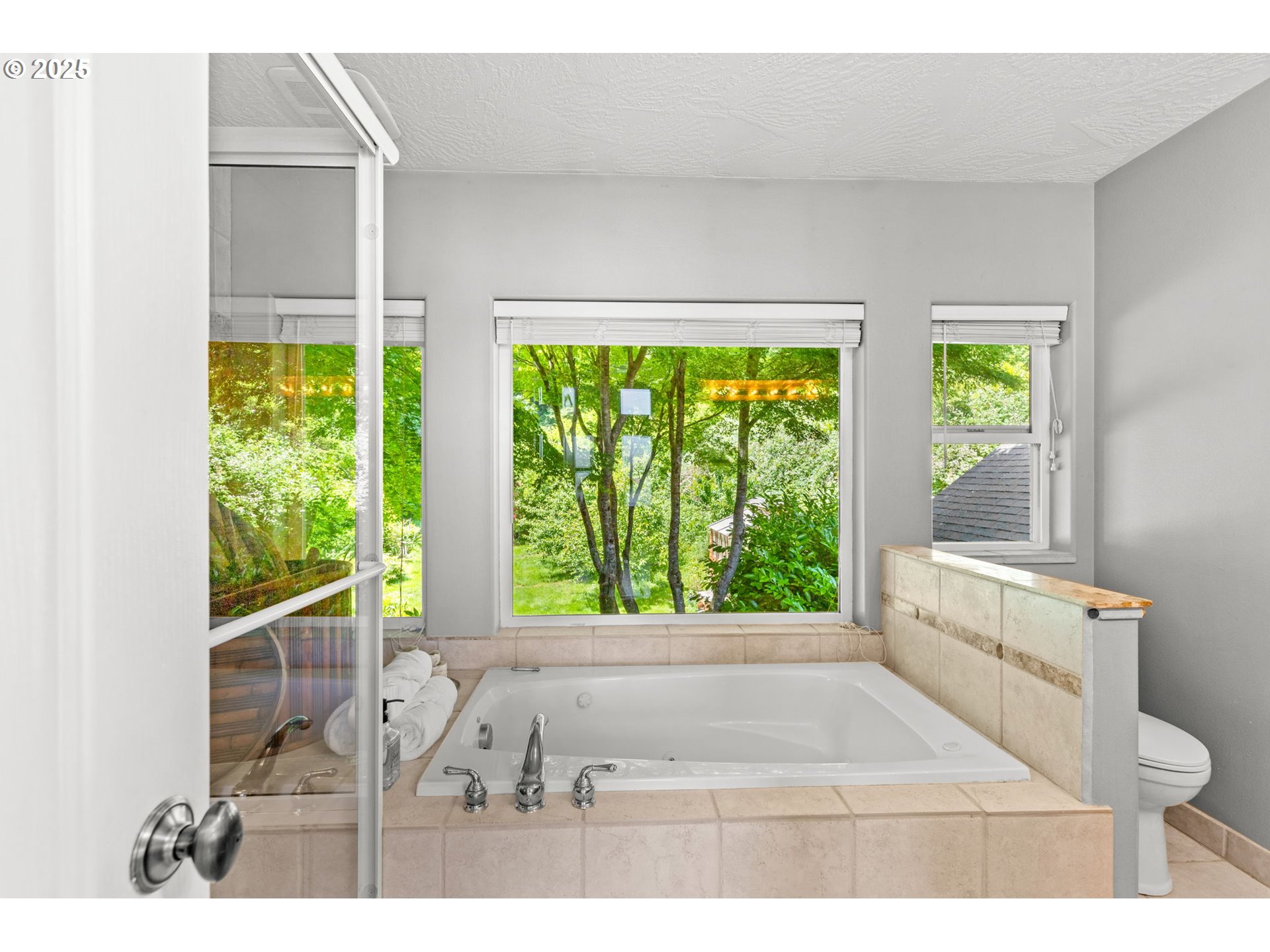 944 North Bayview Road Waldport, OR 97394 - Photo 21 of 48 Gallery Image 21