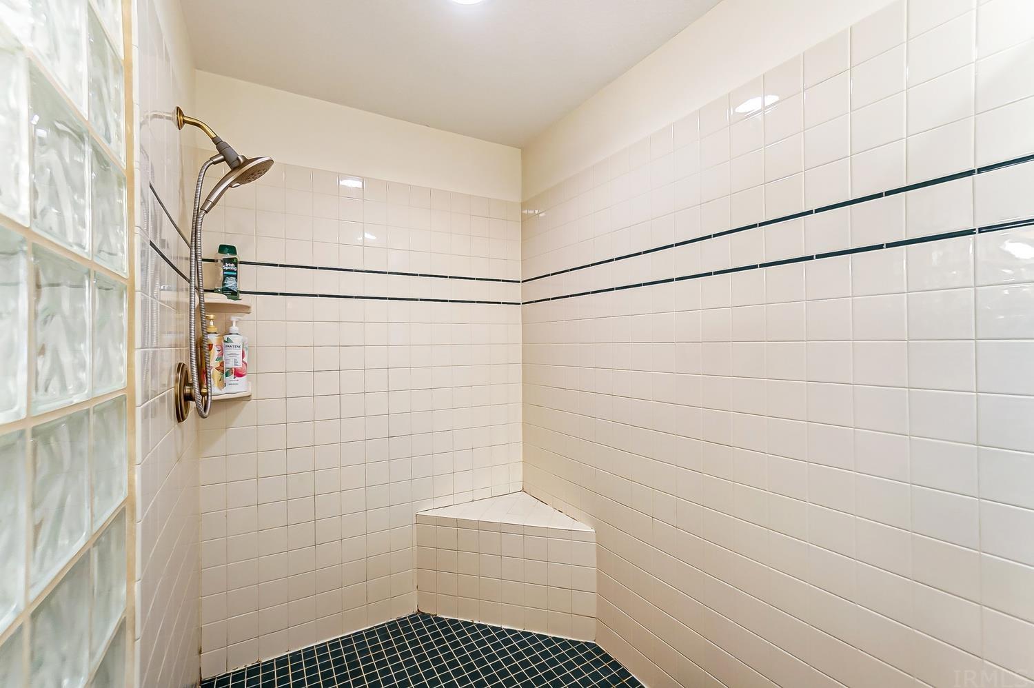 7312 Inverness Cmns Fort Wayne, IN 46804 - Photo 26 of 36 Gallery Image 26
