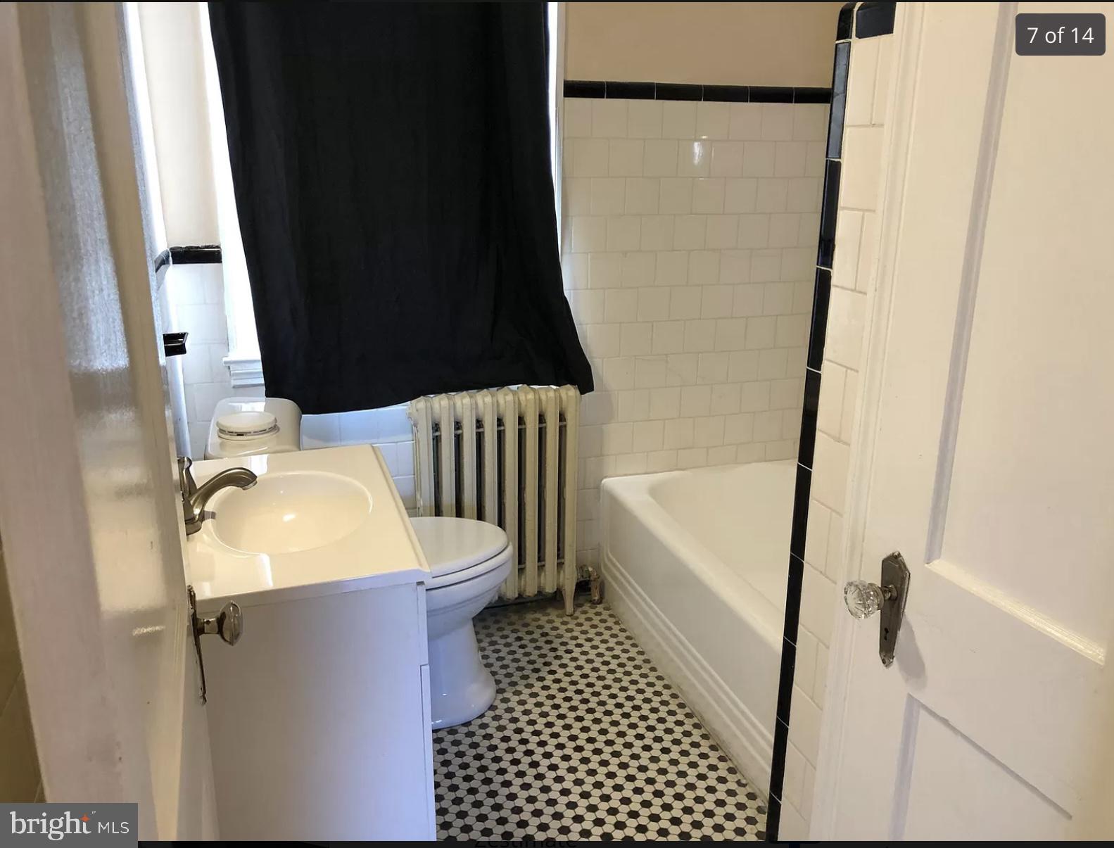17 North Tremont Road Baltimore, MD 21229 - Photo 5 of 13 Bathroom