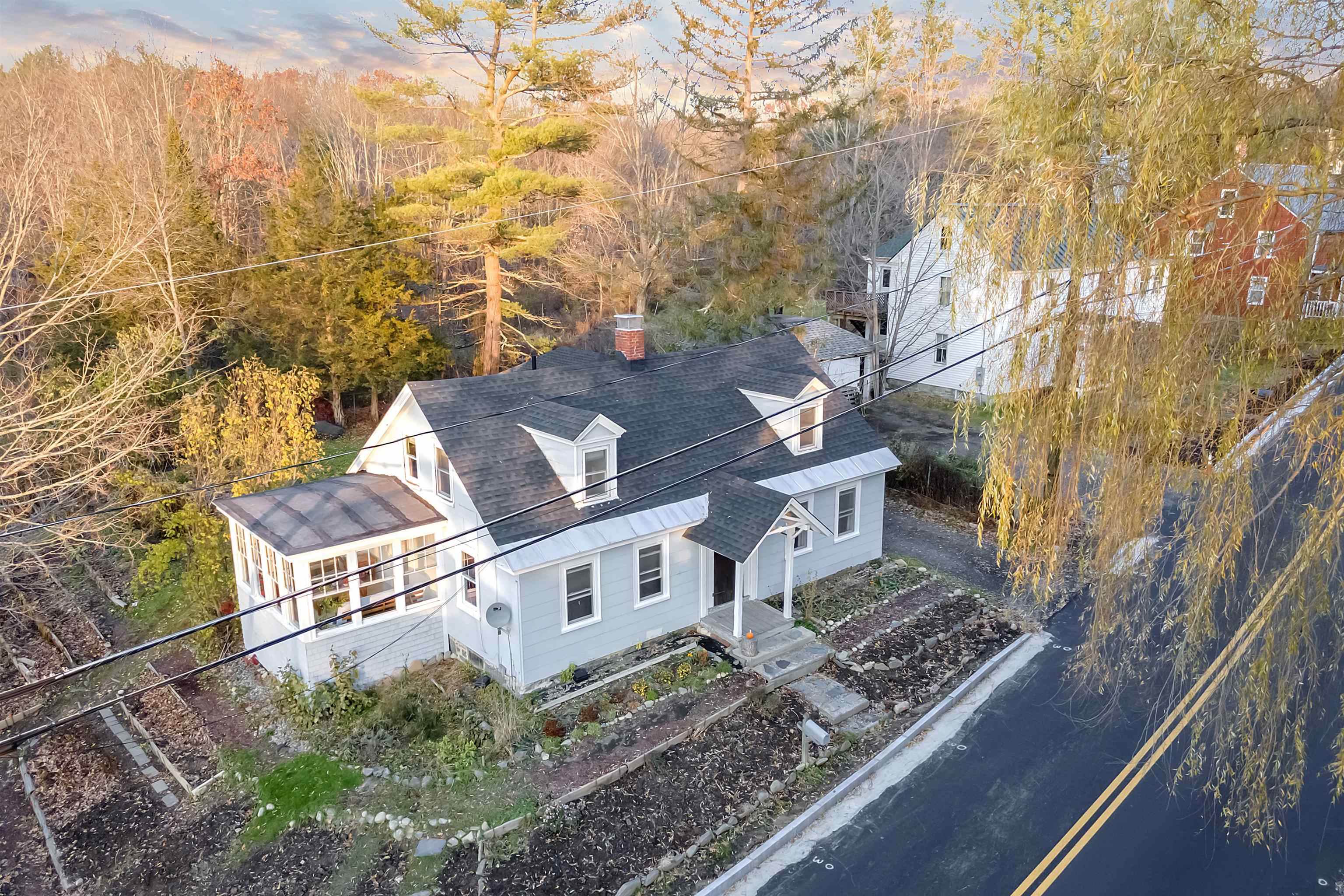 33 Bay Road Newmarket, NH 03857 - Photo 1 of 39 Gallery Image 1
