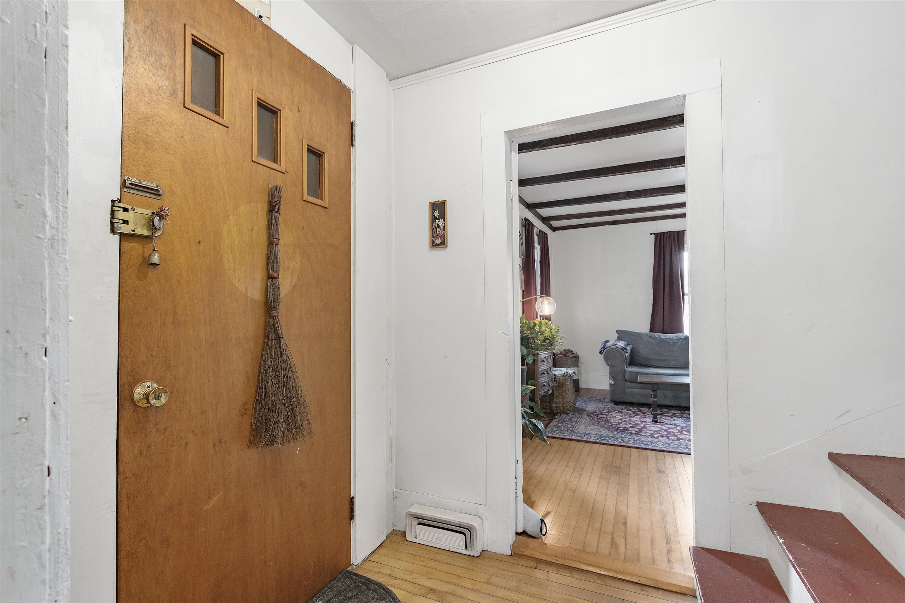 33 Bay Road Newmarket, NH 03857 - Photo 4 of 39 Gallery Image 4