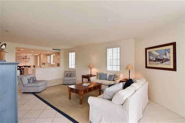 $7,500 | 940 Turtle Cove Lane, Unit 210, Vero Beach, FL 32963