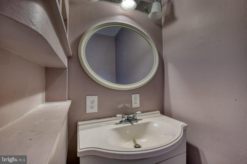 241 Via Cascata Drive Lindenwold, NJ 08021 - Photo 18 of 19