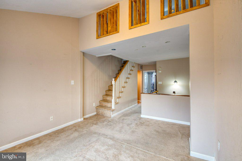 241 Via Cascata Drive Lindenwold, NJ 08021 - Photo 7 of 19