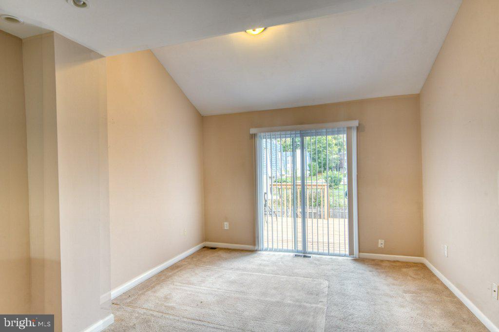 241 Via Cascata Drive Lindenwold, NJ 08021 - Photo 8 of 19