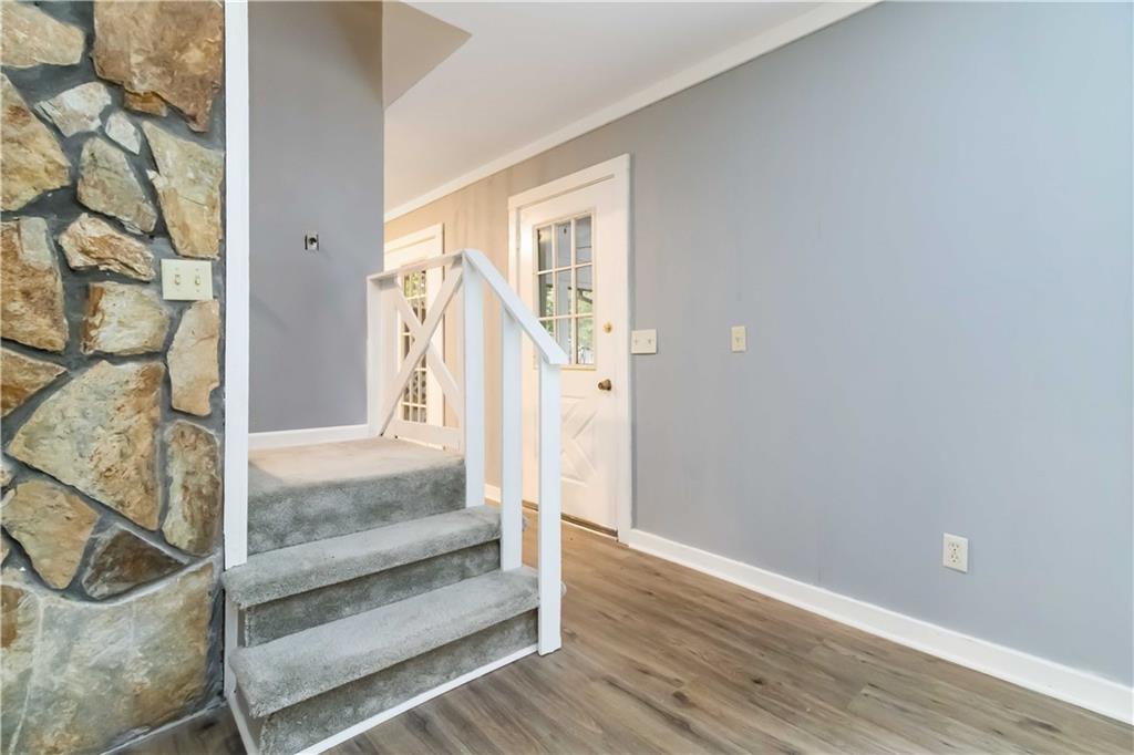 170 Pebble Path Douglasville, GA 30134 - Photo 13 of 38