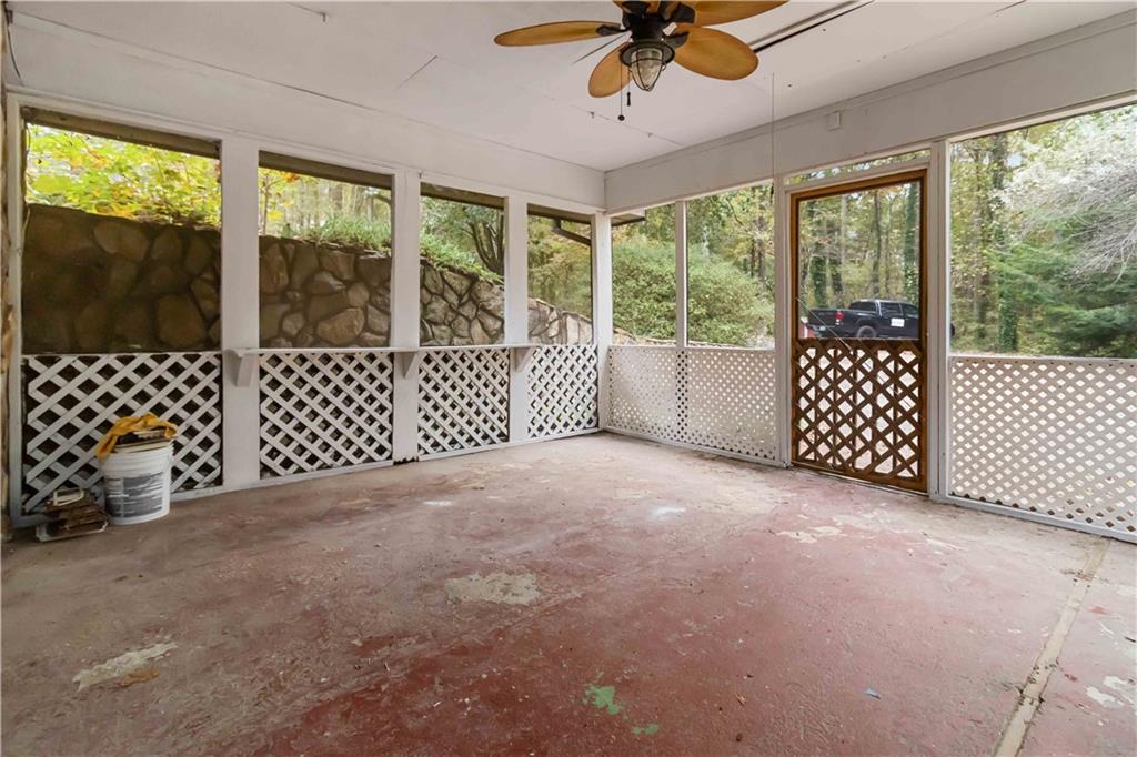 170 Pebble Path Douglasville, GA 30134 - Photo 7 of 38