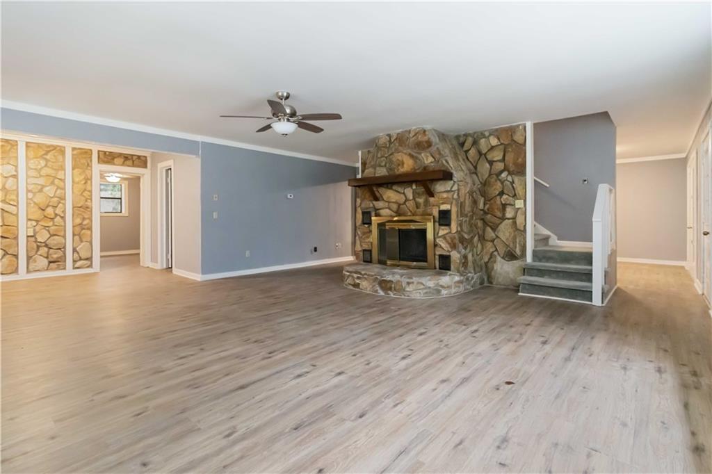 170 Pebble Path Douglasville, GA 30134 - Photo 10 of 38