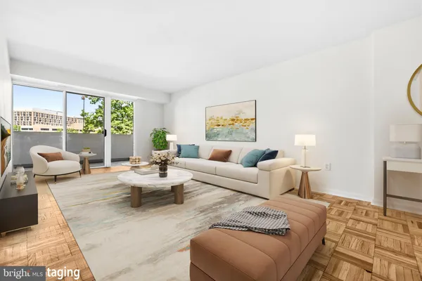 $354,000 | 700 7th Street Southwest, Unit 126, Washington, DC 20024
