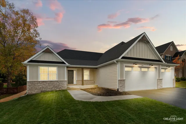 $569,990 | 232 Windham Circle, Yorkville, IL 60560