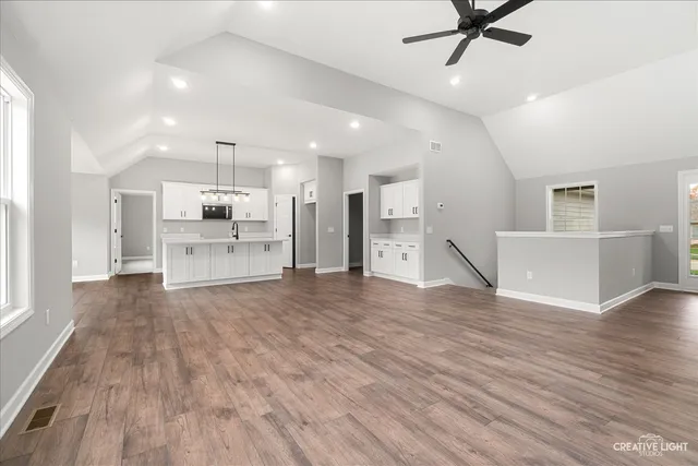 $569,990 | 232 Windham Circle, Yorkville, IL 60560