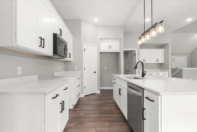 $569,990 | 232 Windham Circle, Yorkville, IL 60560