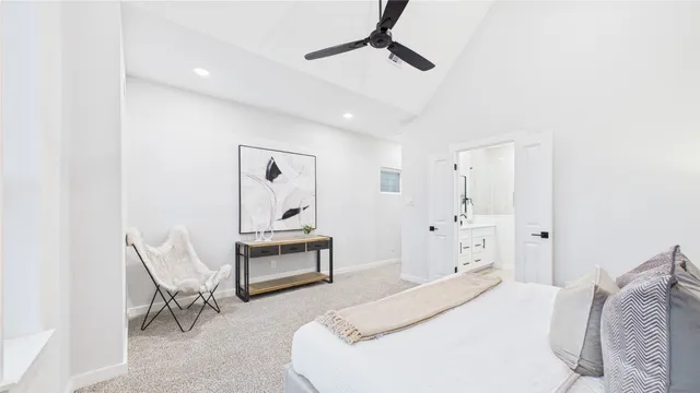 $335,000 | 5032 Creekmont Drive, Houston, TX 77091