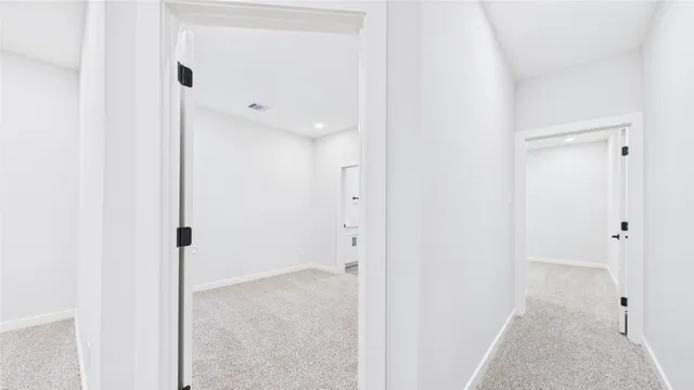 $335,000 | 5032 Creekmont Drive, Houston, TX 77091