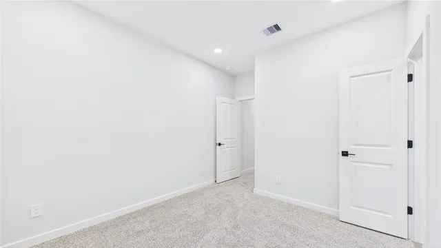 $335,000 | 5032 Creekmont Drive, Houston, TX 77091