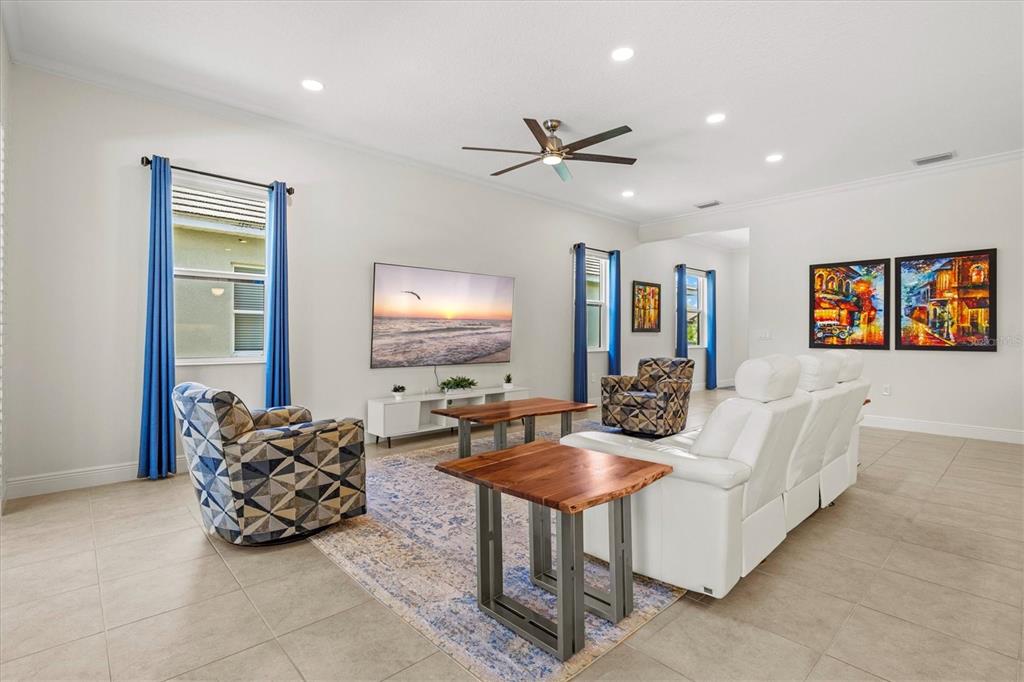 11909 Hunters Creek Road Venice, FL 34293 - Photo 17 of 94