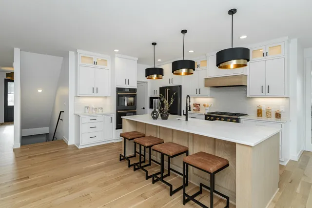 $1,850,000 | 4921 8th Street Southwest, Rochester, MN 55902