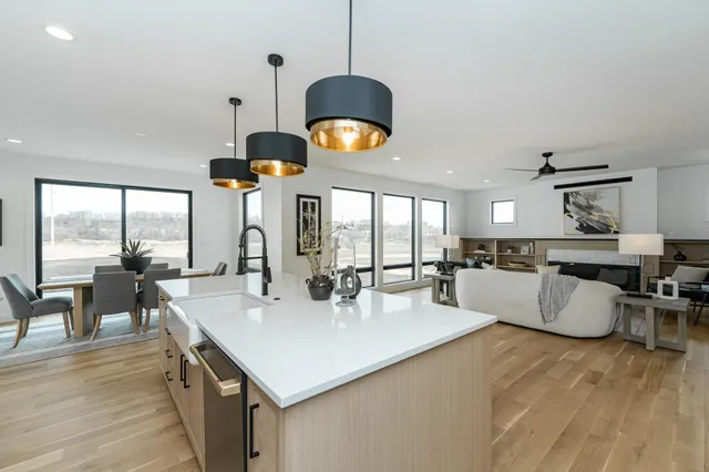 $1,850,000 | 4921 8th Street Southwest, Rochester, MN 55902